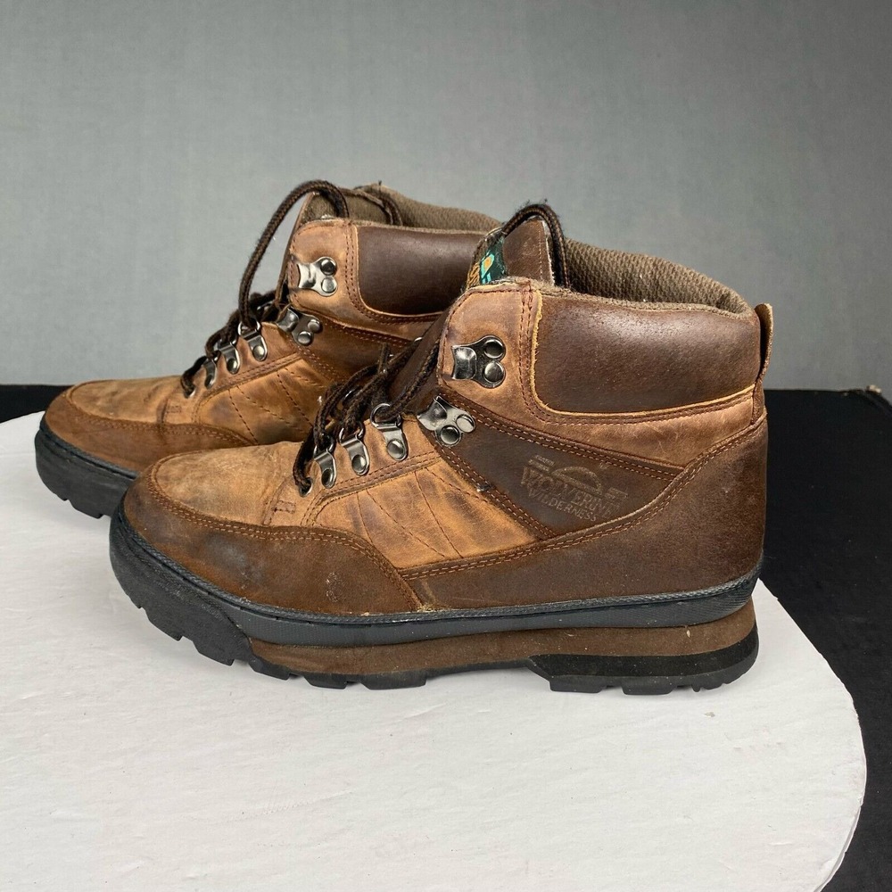 WOLVERINE Men's size 9.0‎ M Boots Brown  Hellcat UltraSpring Work